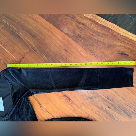 FOREVER 21 Velvet Mini Dress Women’s Black V-Neck Evening Elegant Party nwt sz L - Picture 4 of 9